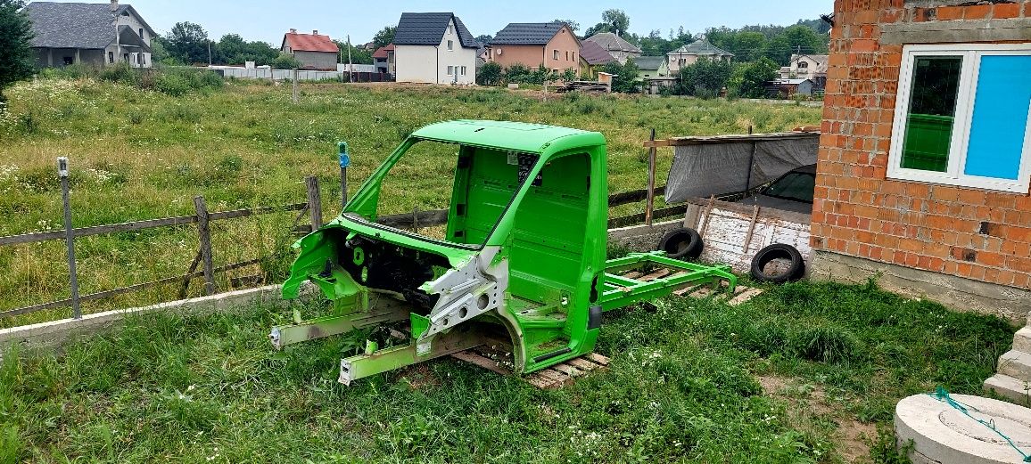 Кабіна криша ланжерон задня стінка Mercedes Sprinter W906