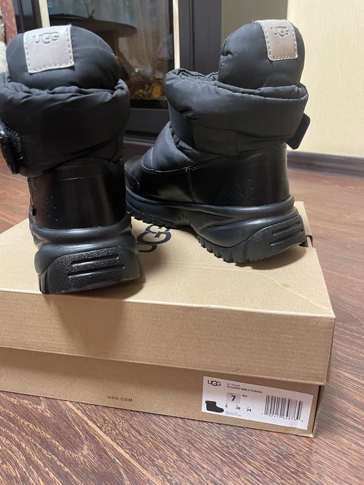 Ugg дутіки / снігоходи w yose puff 1120822 black оригінал