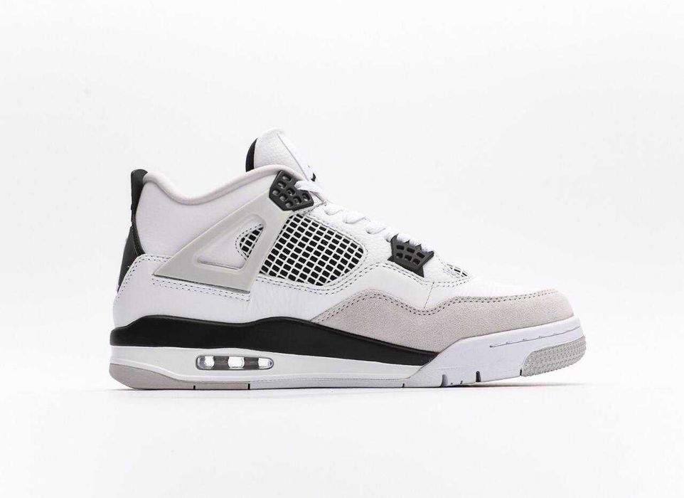 Jordan 4 Military