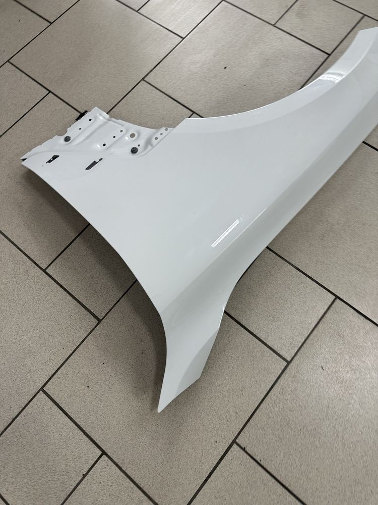 BMW i4 4 g26 крило ліве колір 300 бмв 4 і4 г26