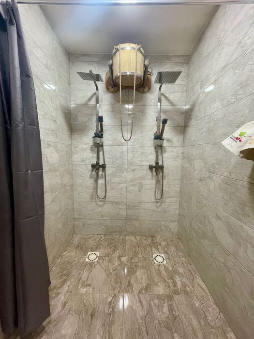 Лазня на дровах, власний берег