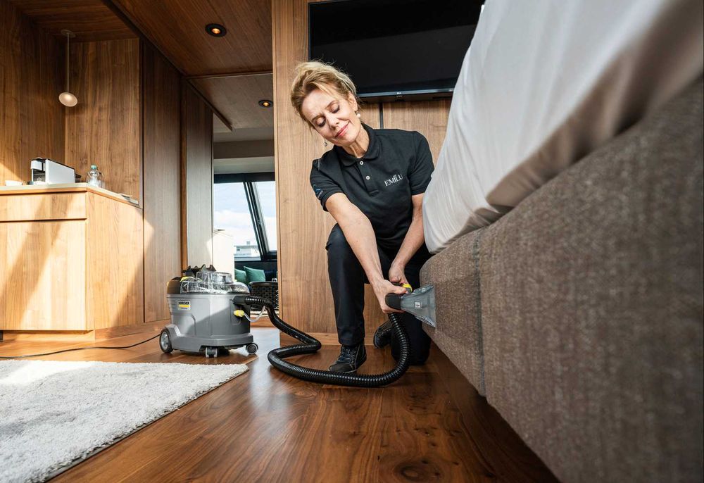 Odkurzacz piorący do tapicerki samochodu Karcher Puzzi, super cena