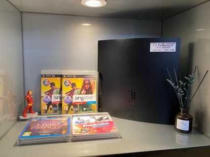 PS3 SLIM 320GB + 1 Jogo + 1 Comando