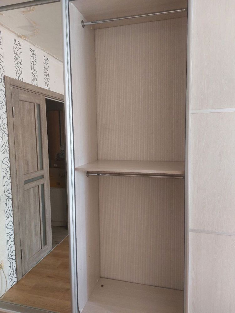 Шкаф купе в спальну