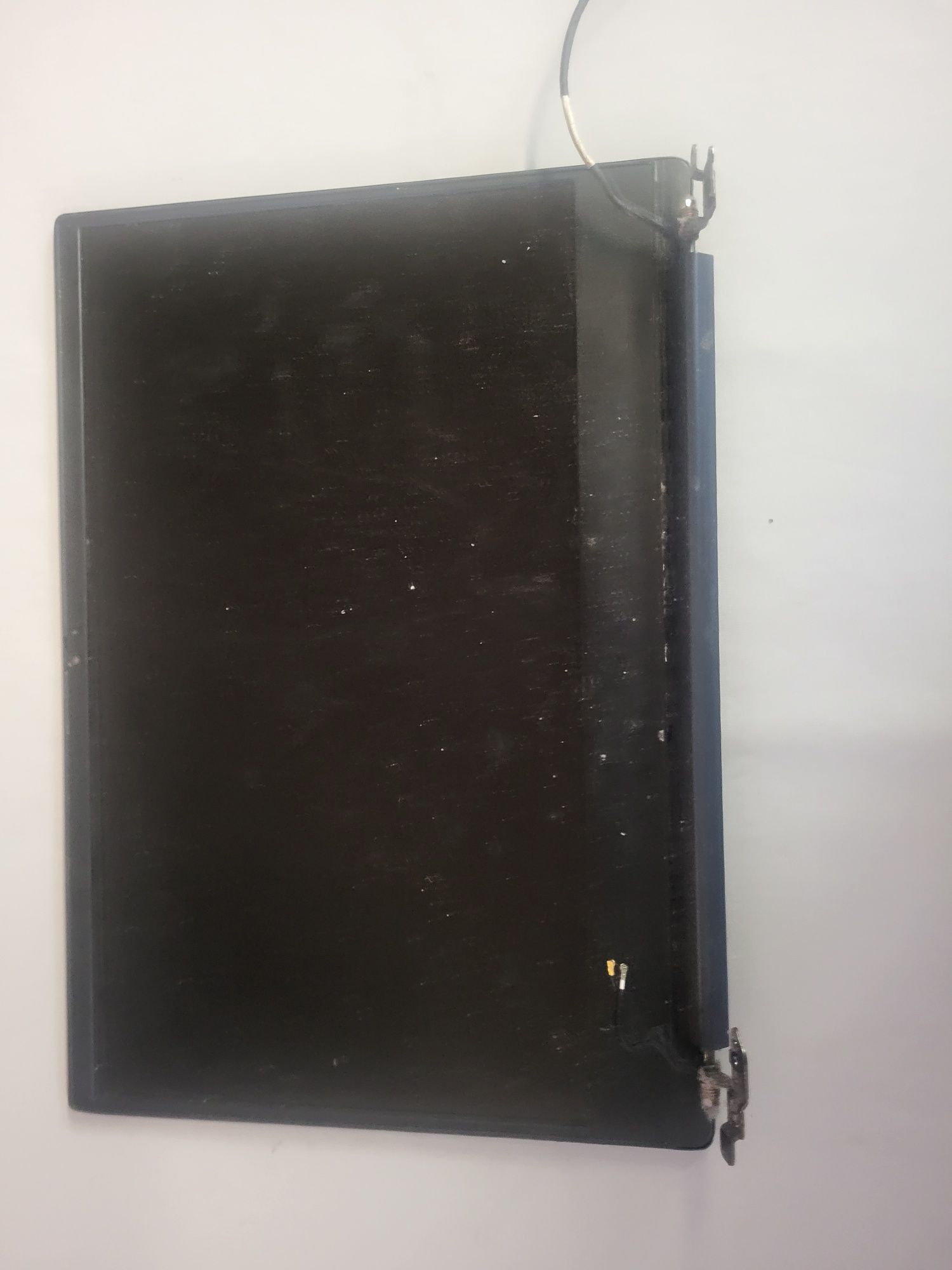 Sprzedam całą klapę matrycy do laptopa LENOVO IDEA PAD S340 14API