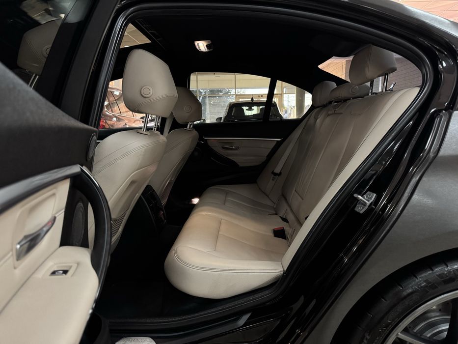 BMW 3 Sedan (F30) 340i 3.0і 24V 8АКПП 2015 р.в. (326 к.с.)