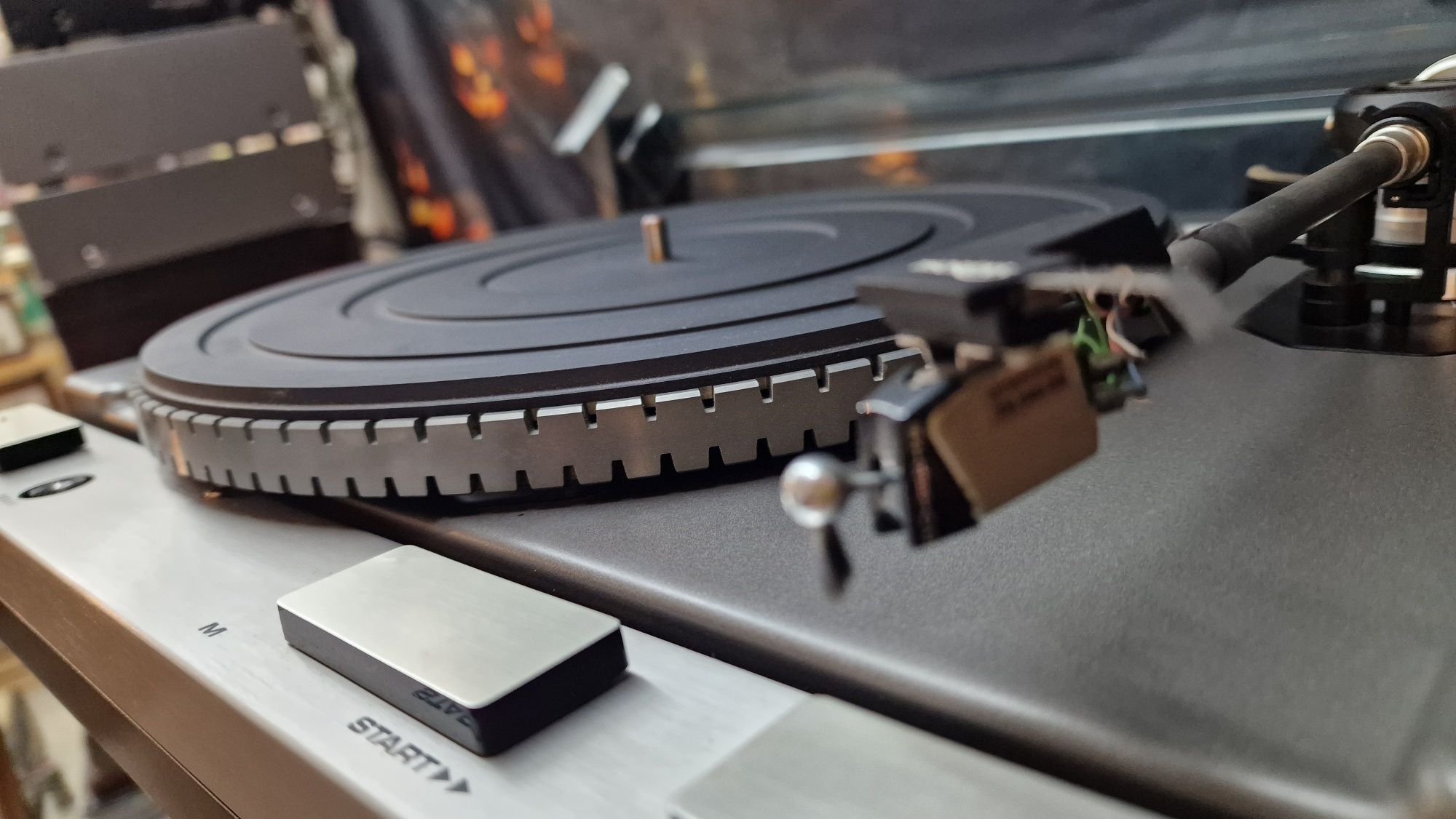 Thorens TD 115 MK II Gramofon