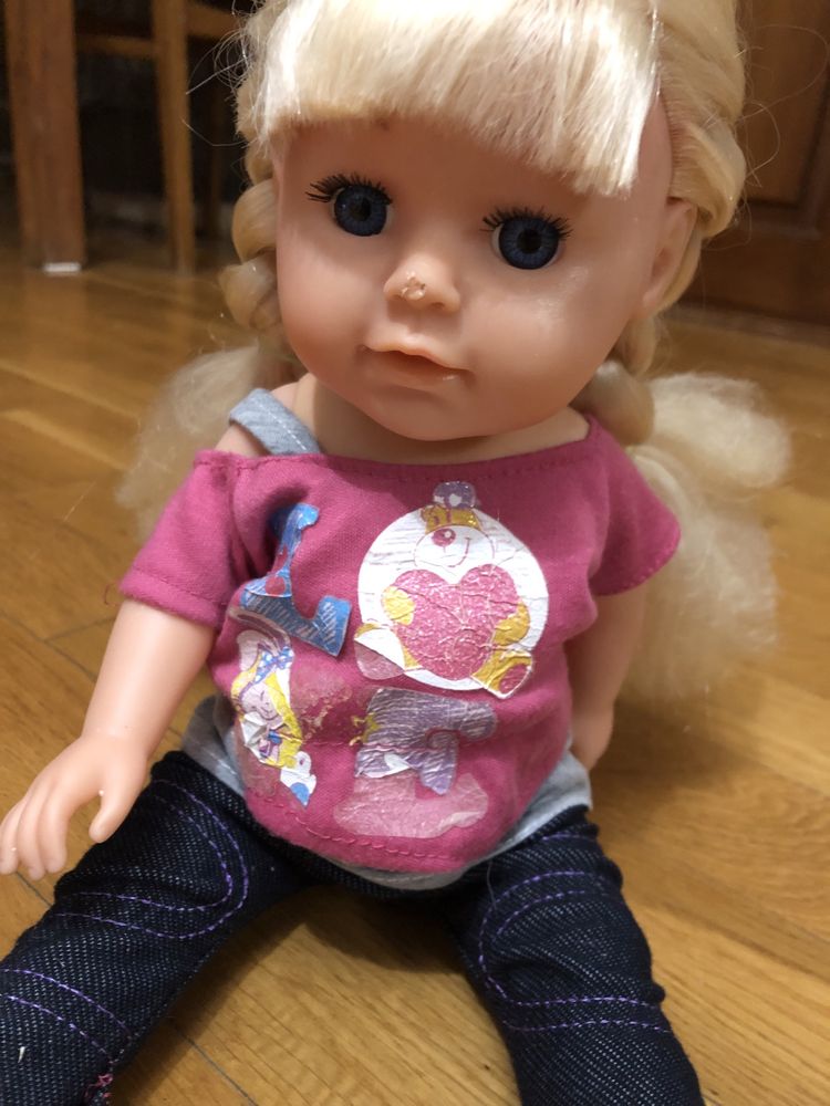 Лялька бейбі борн
