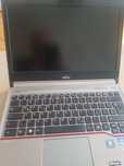 Fujitsu LIFEBOOK E Series 733