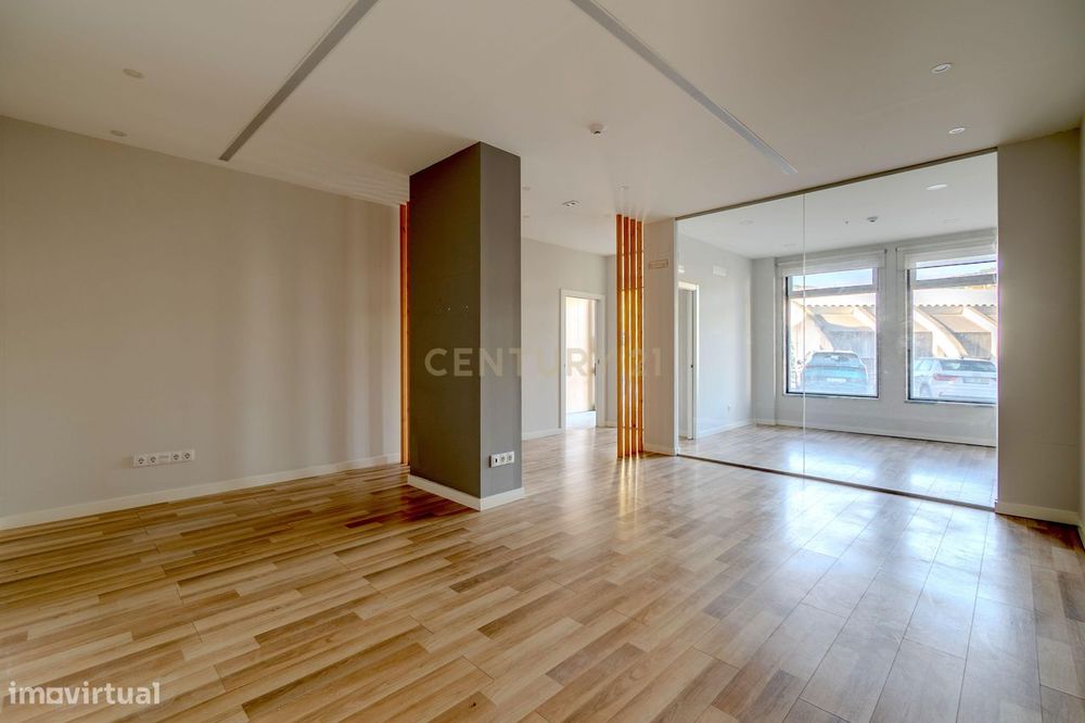 Loja pronta a entrar, em Arruda dos Vinhos