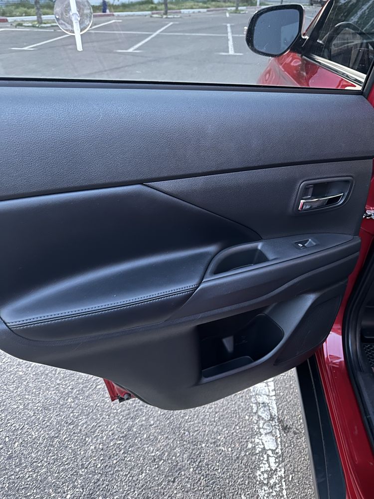 Mitsubishi Outlander 3 2018 год