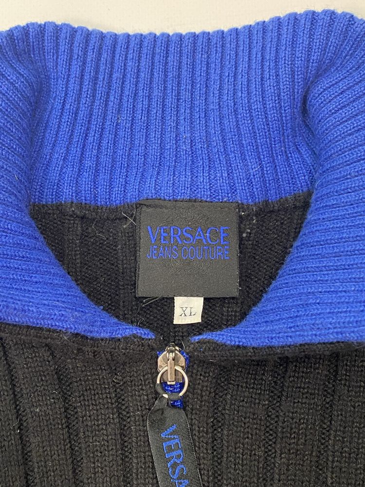 Свитер Versace Jeans Couture крупной вязки Lampo