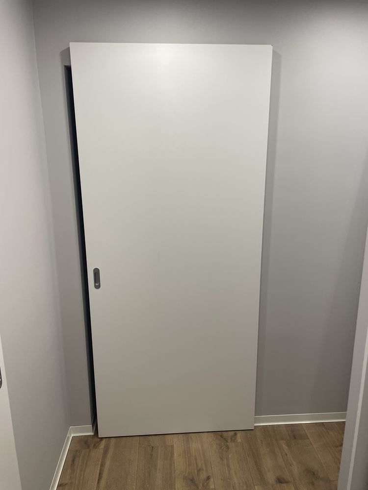 Drzwi przesuwne system Magic Pol-Skone Movi 90 prawe