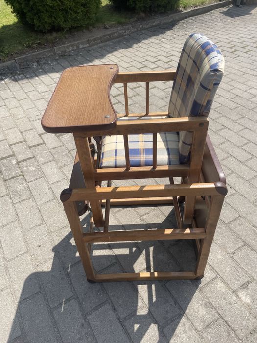 Mebelek dziecinny drewniany krzesło i stolik