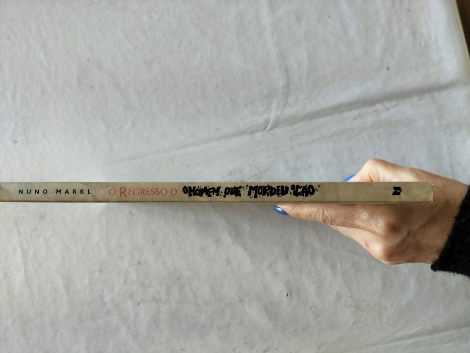 livro O Regresso do Homem que mordeu o cão