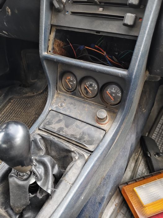 Запчастини шрот розборка Ауді 80 б2 b2 стартер генератор радіатор двиг