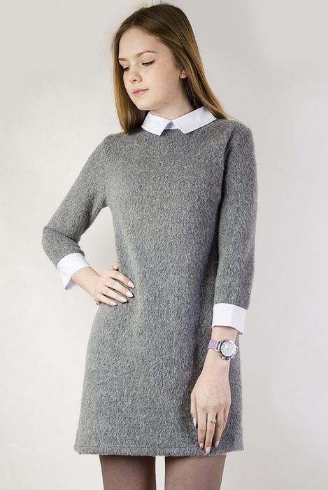 Sukienka z kołnierzykiem