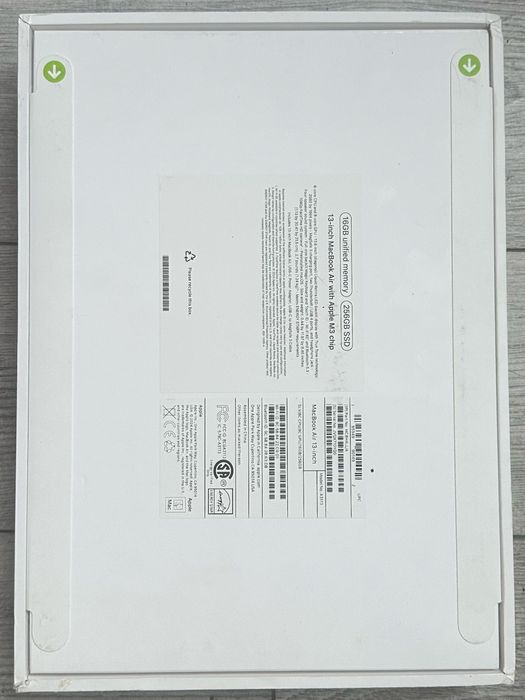 Apple MacBook Air 2024 13.6“ M3 16/256