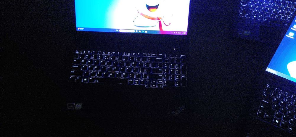 Laptopy ThinkPad X1 Carbon Seria T, P, L, E Ryzen 7 i7 OLED RTX W11P