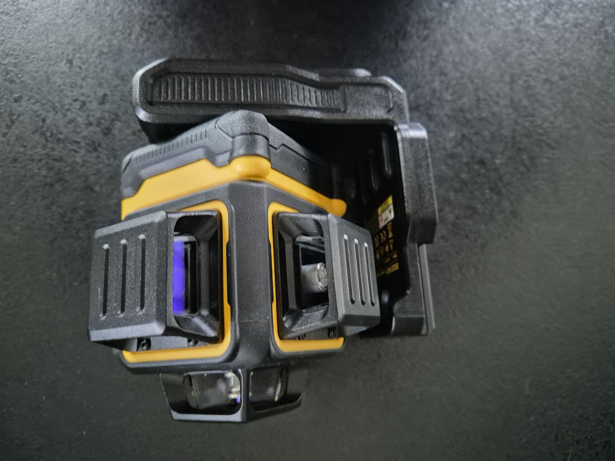Laser liniowy krzyżowy zielony 3x360 DEWALT DCLE34031 oryginał NOWY