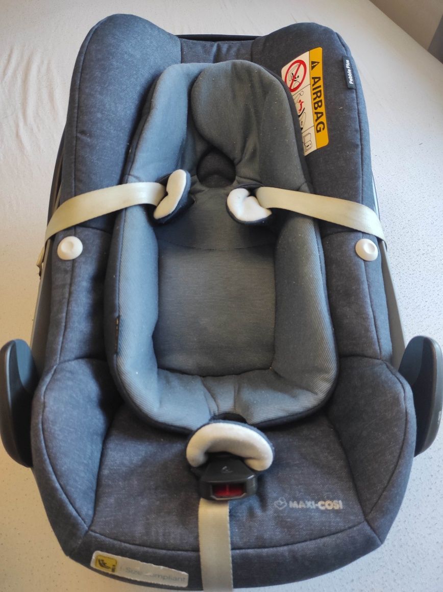 Fotelik Maxi Cosi Pebble Plus 0-13kg Nomad Blue - używany