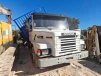 Scania 113 bastante bilateral