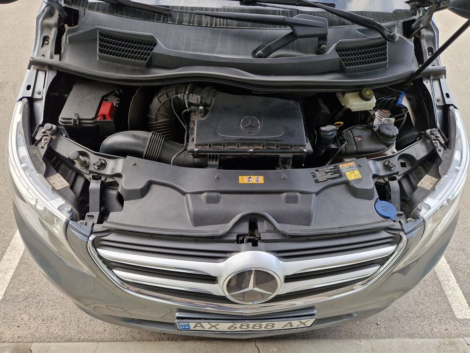 Mercedes- benz V250d