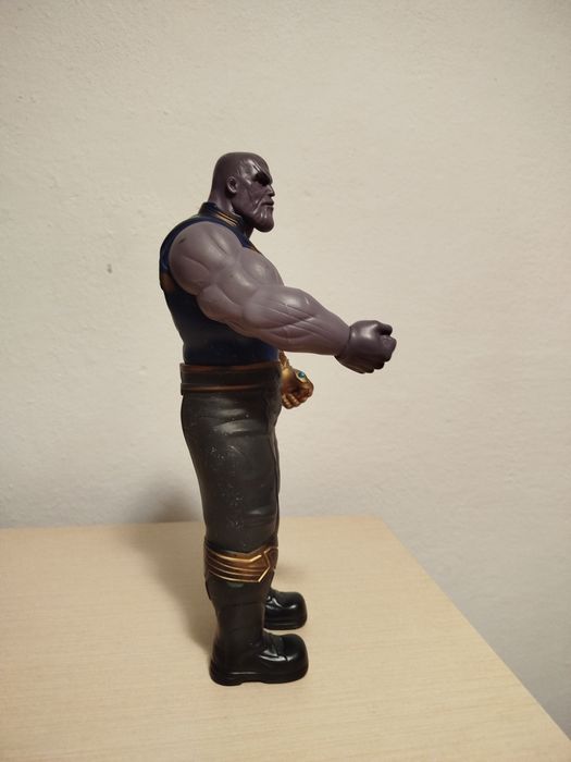 Фигурка персонажа Танос,Tanos, Marvel супергерой,32 см.