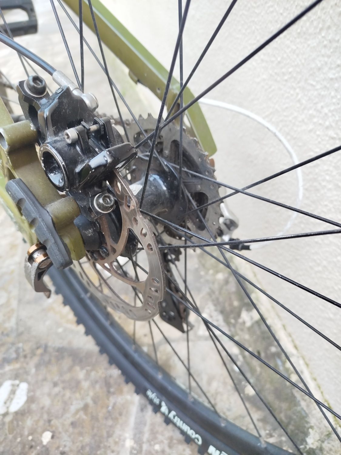 Bicicleta de BTT excelente