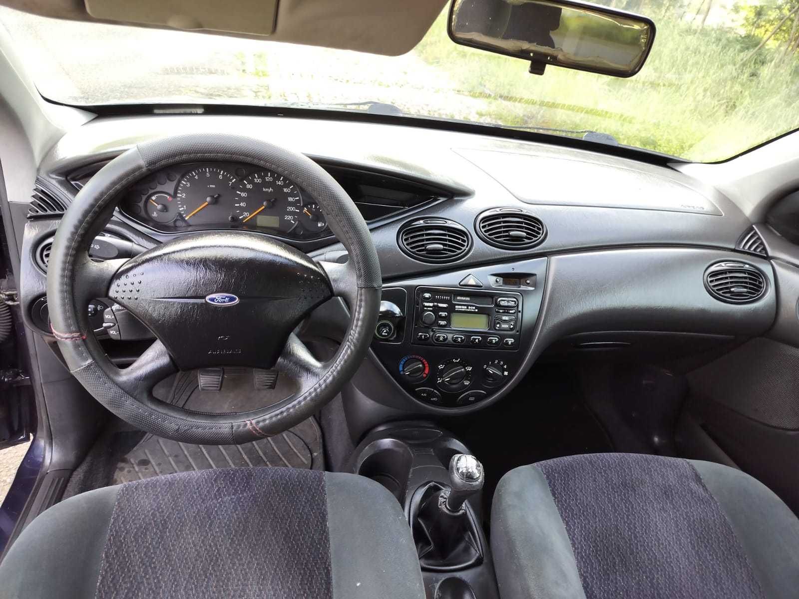 Ford Focus SW 1.4i - Bom Estado