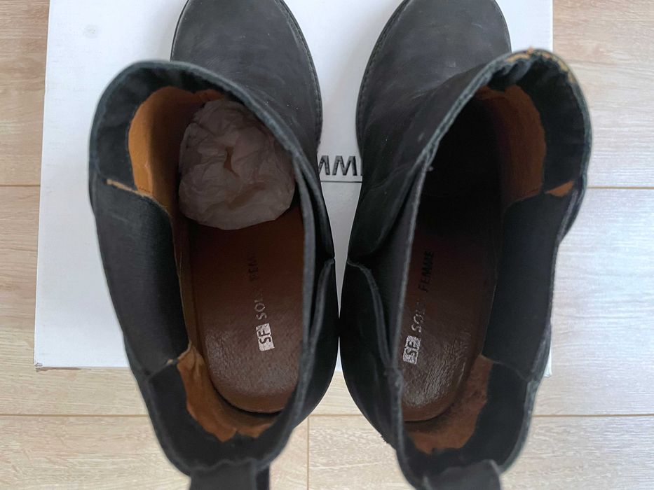 Botki Solo Femme czarny nubuk koturn nowe 419zł