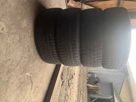 Продам резину 235/65 R17