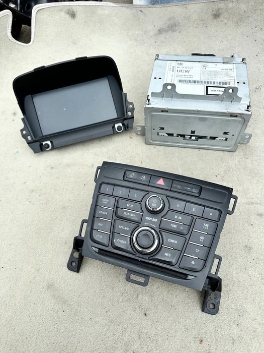 Radio Nawigacja Wyświetlacz Panel Opel Zafira C 22883321