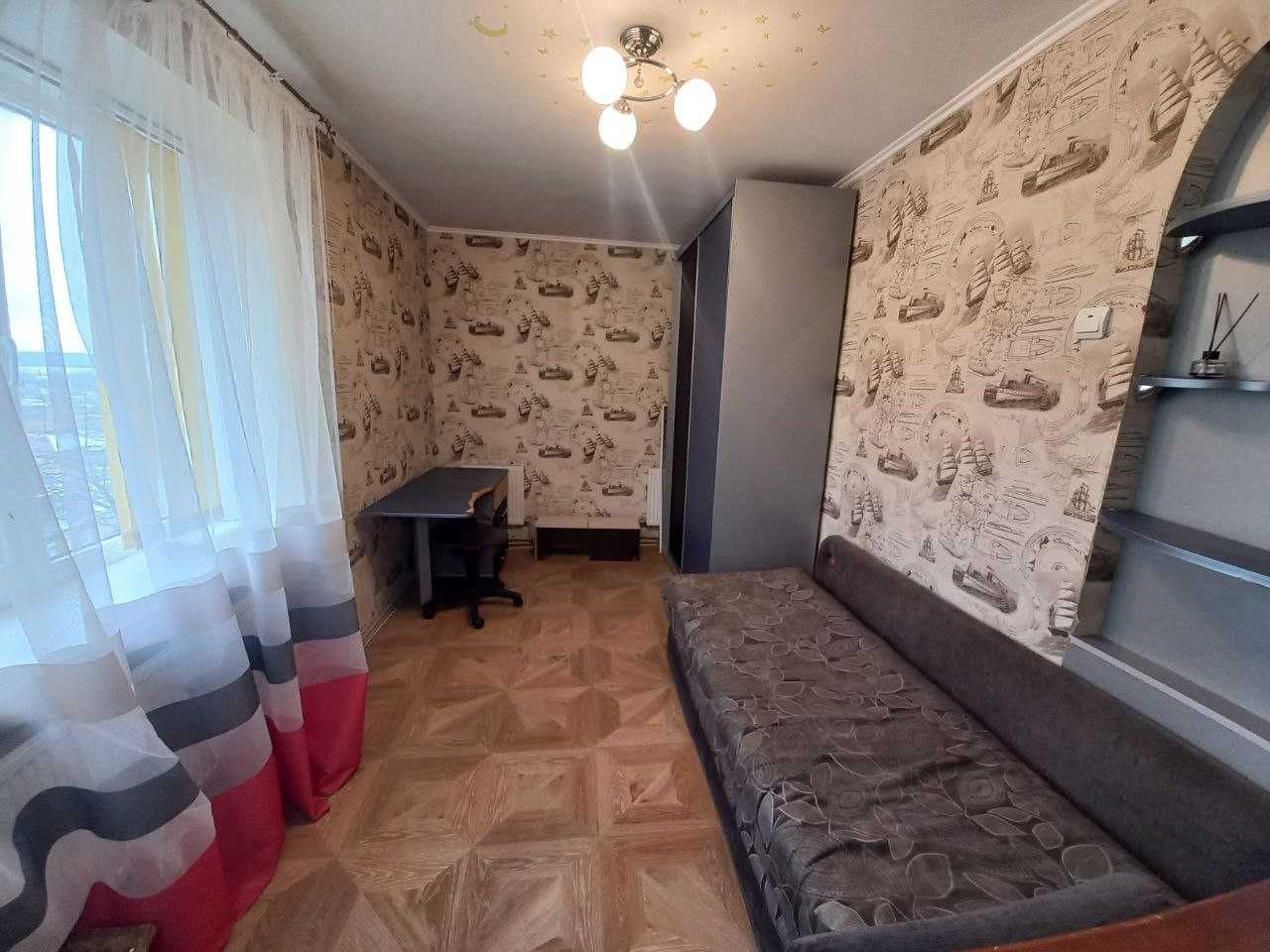 Продаж двокімнатної квартири по вул Шекінська