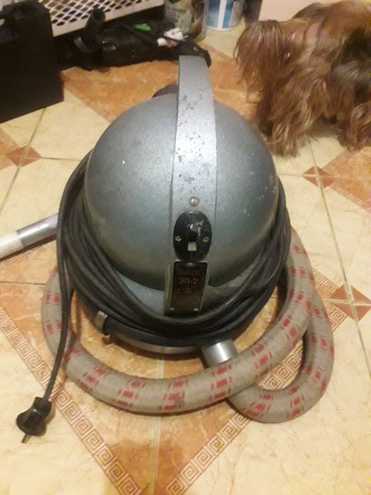 Пылесос " Вихрь "  ЭП-2 СССР