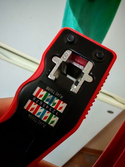 Обтискні щипці, обжимка, крімпер, для роз'ємів RJ45 YATO YT-22440