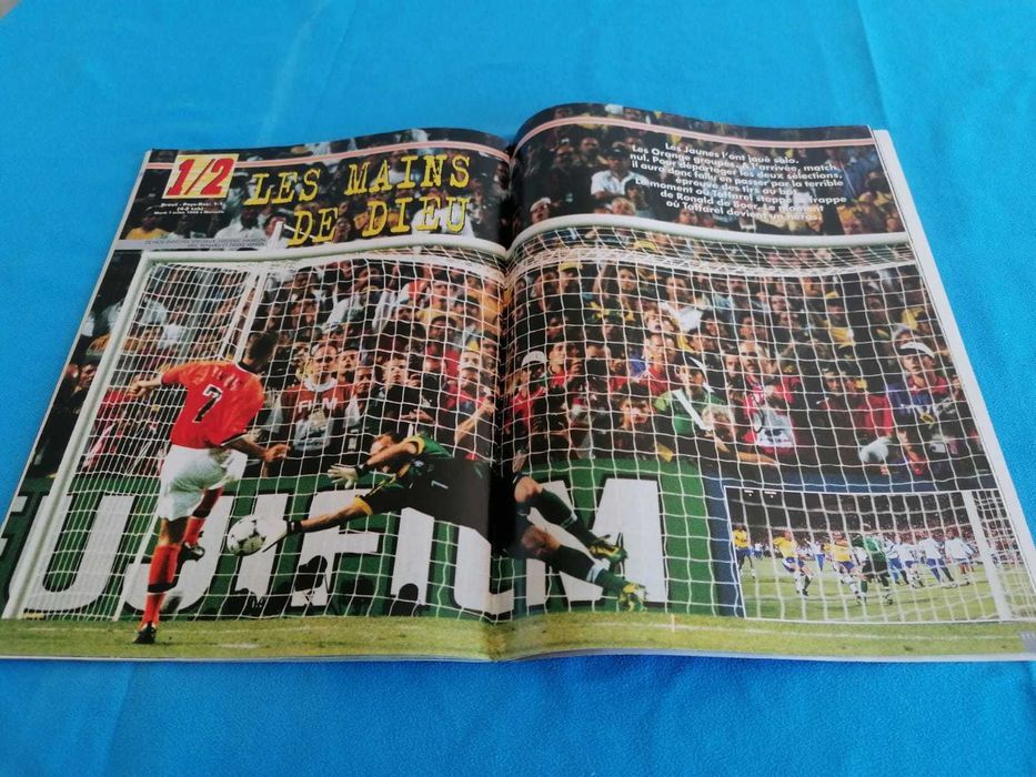 Revistas Onze Mondial e especial Mundial 1998