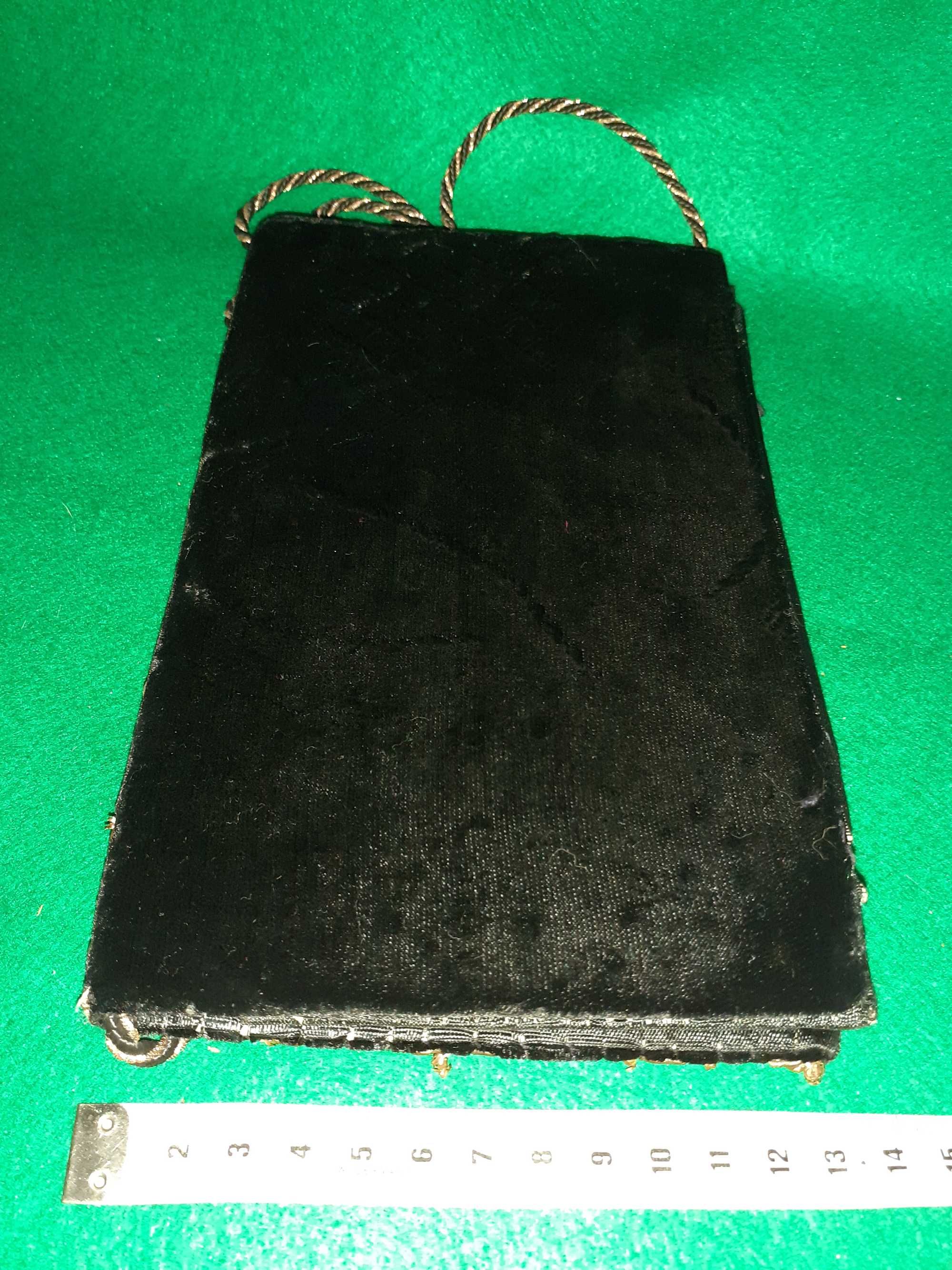 Bolsa Antiga Bordada