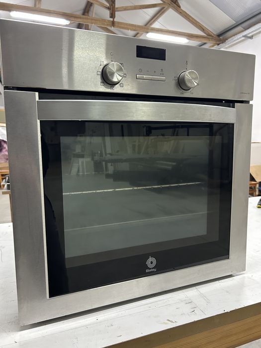 Forno Balay usado a funcionar em condições