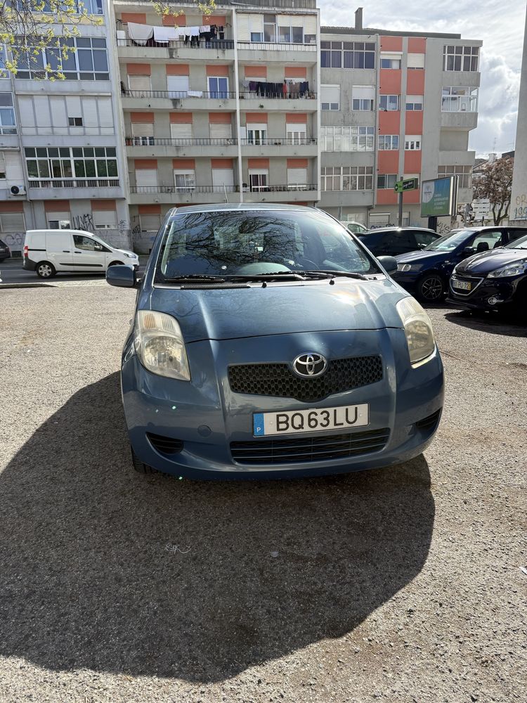 Vendo toyota yaris diesel caixa automatica