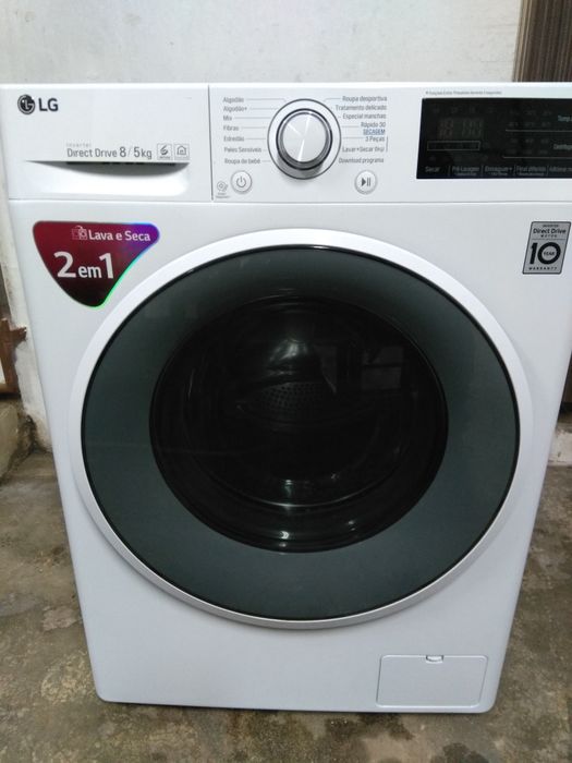 Máquina de lavar e secar roupa LG 8/5kg