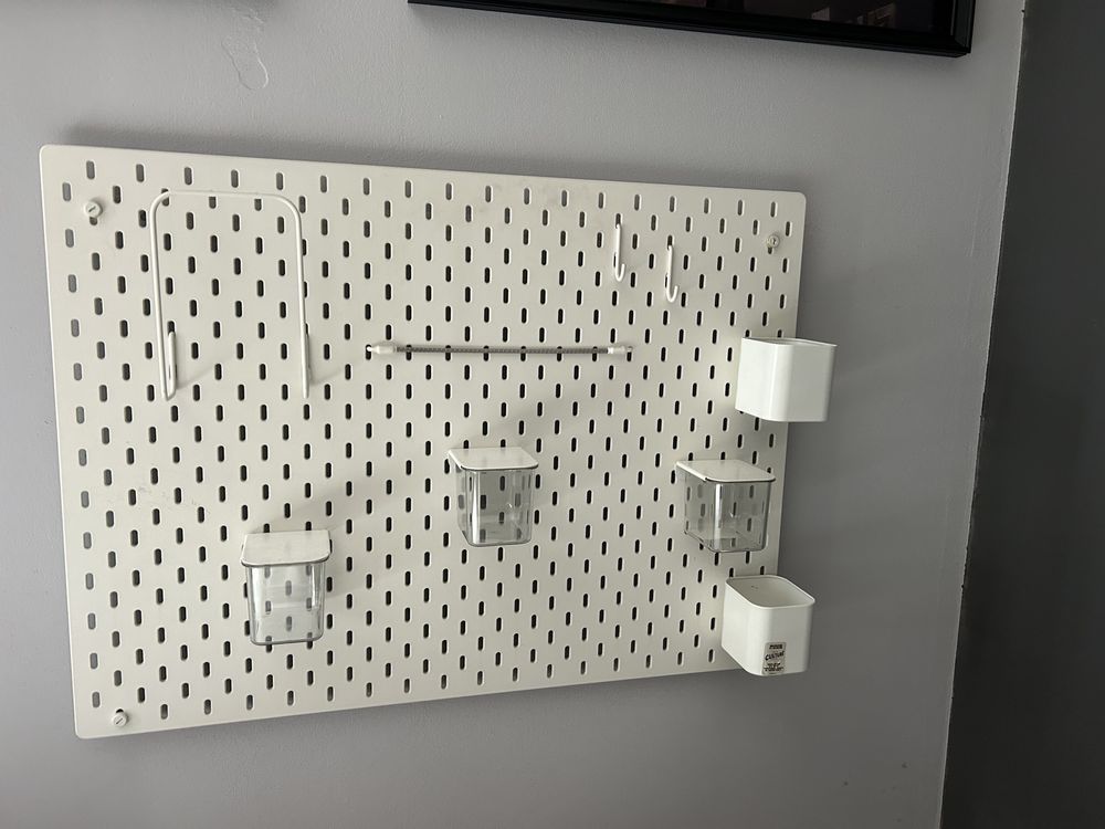 Biurko ikea wraz z szufladkami