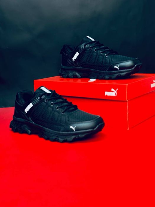Черные кроссовки Puma на осень / не промокают / мужские кроссовки пума