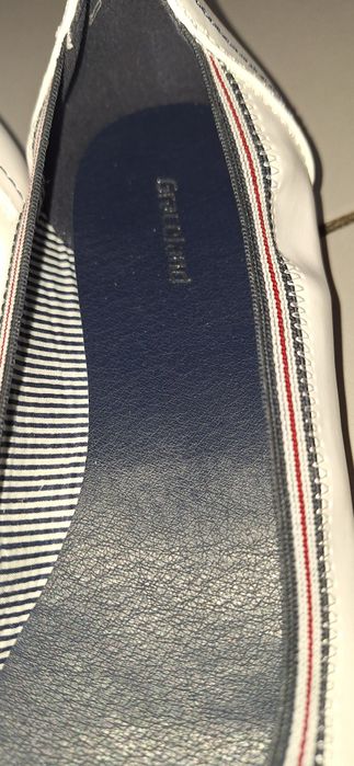 Sprzedam białe baleriny 39 r