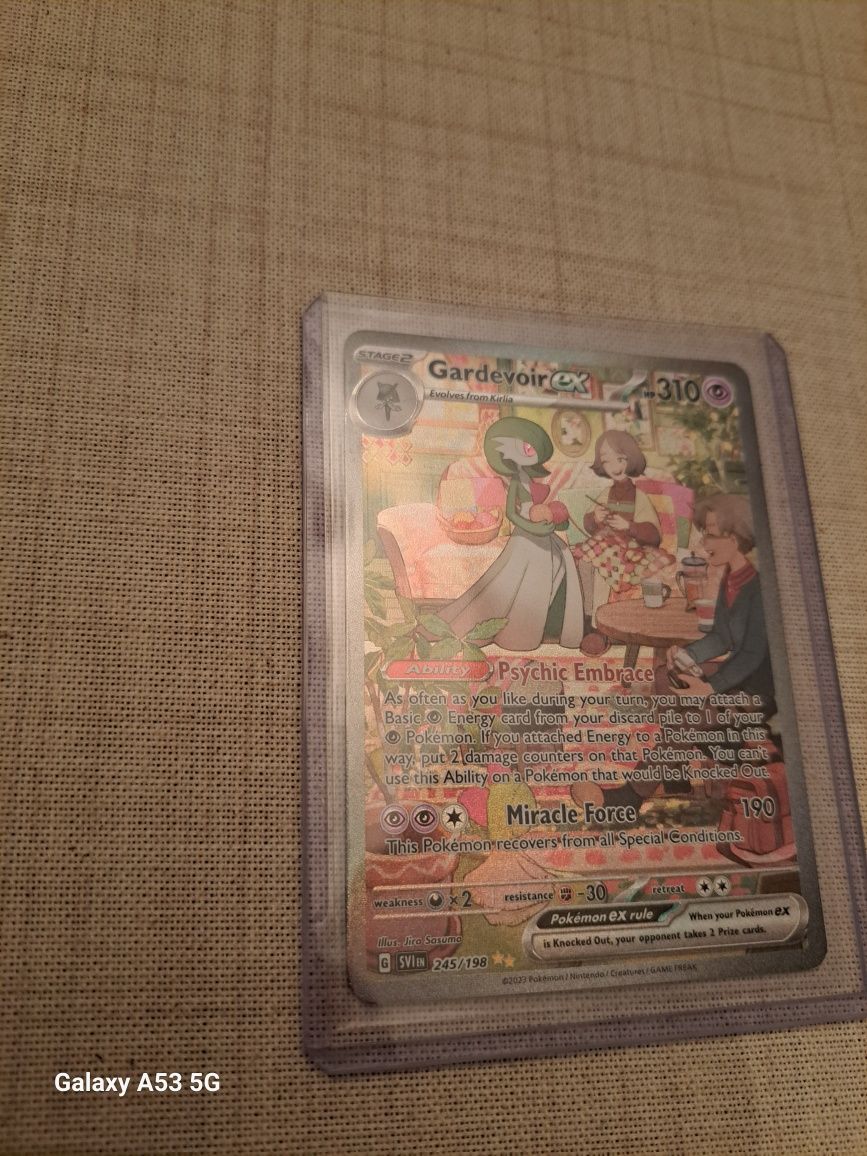 Carta pokemon scarlet violet Gardevoir