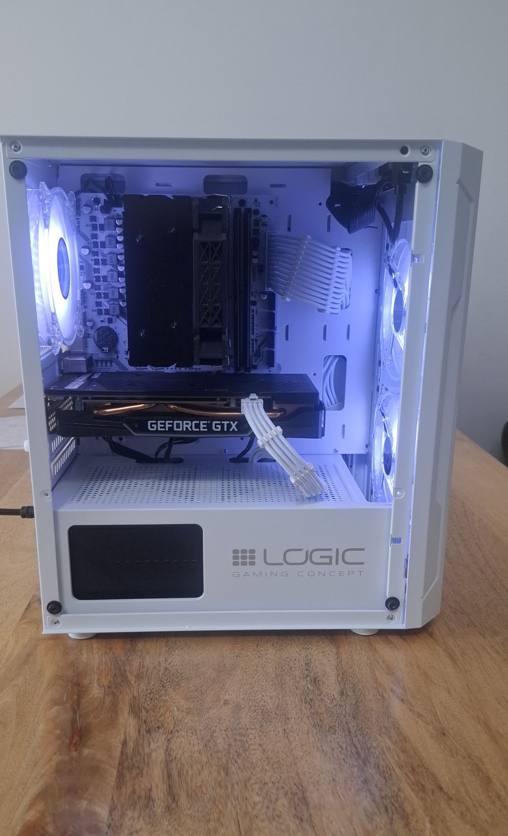 KOMPUTER GAMINGOWY | Ryzen 5 3600 | GTX 1660 Super | WI-Fi | GWARANCJA
