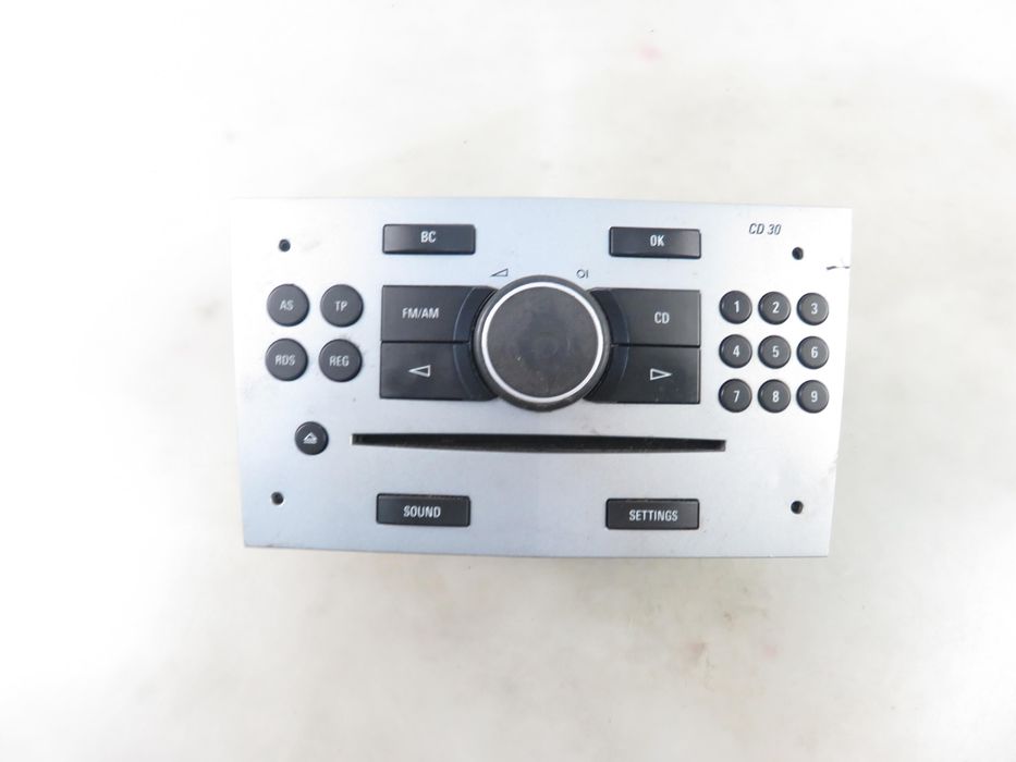 Radio Opel Astra III H Gtc