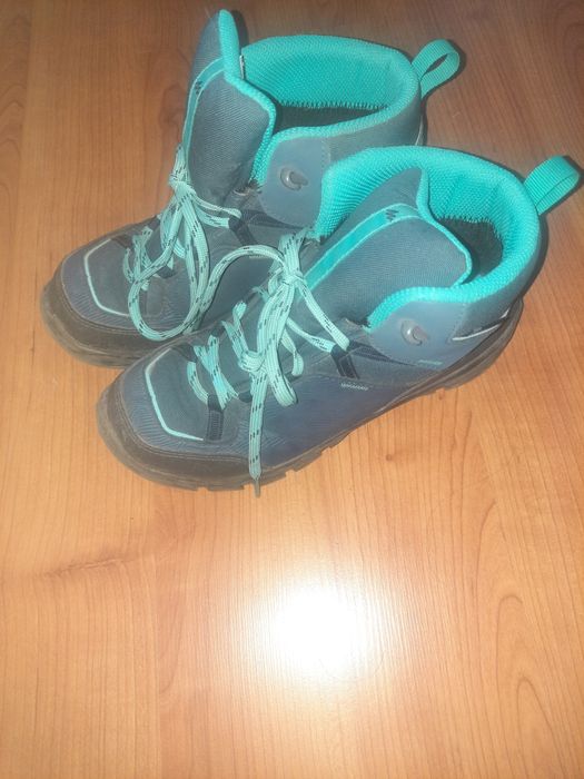Buty trekkingowe Quechua r. 36