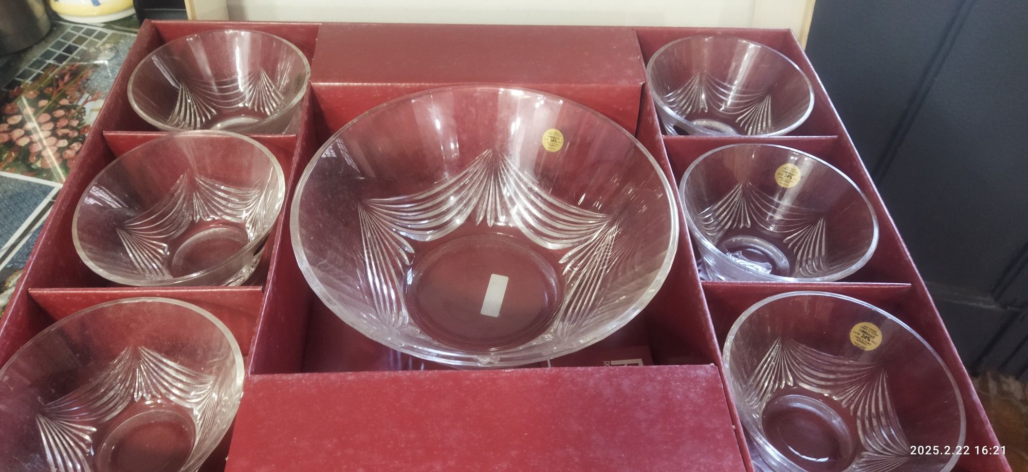 Conjunto saladeira com 6 taças RCR