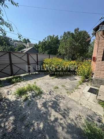 Продаж будинку вул.Гвардійська поруч Деміївка, просп.Лобановського